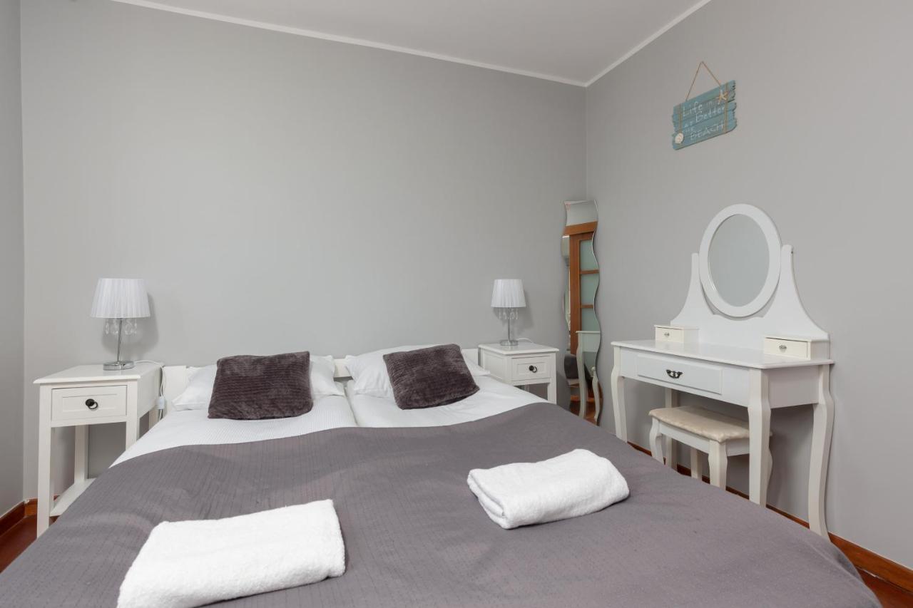 View Apartment Powisle ワルシャワ エクステリア 写真